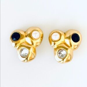 Ben-Amun Vintage 1980’s Brushed Gold Clips